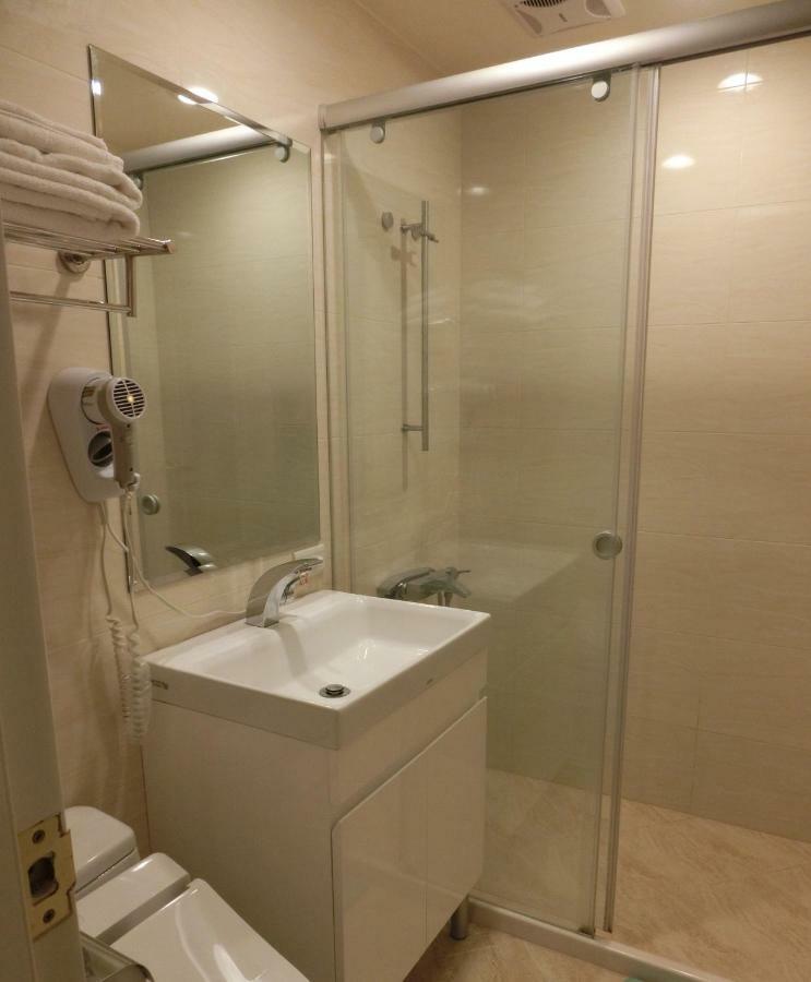 Greeninn Hotel Тайбэй Экстерьер фото