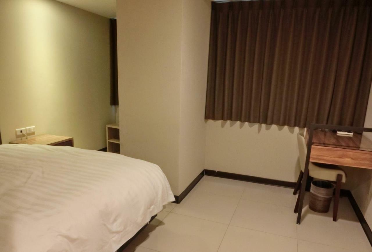 Greeninn Hotel Тайбэй Экстерьер фото